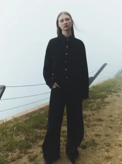 LOW CURVE JEAN
