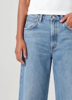 LOW CURVE JEAN