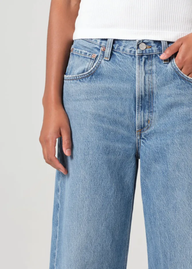 LOW CURVE JEAN