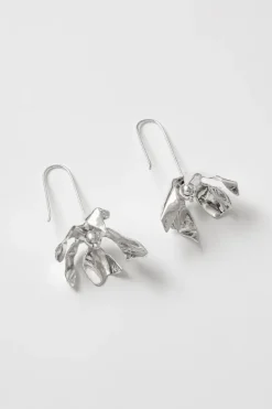 MARLEY FLOWER DROP EARRINGS