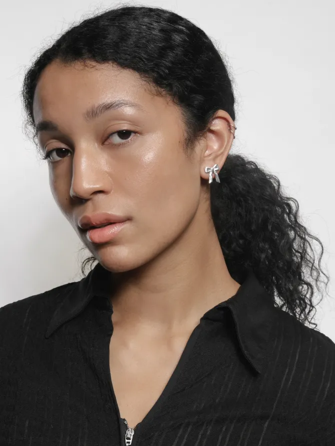 MINI BOW STUD