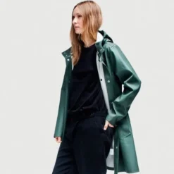 MOSEBACKE RAIN JACKET GREEN