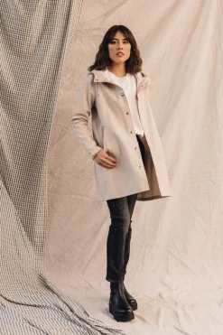 MOSEBACKE RAIN JACKET LIGHT SAND