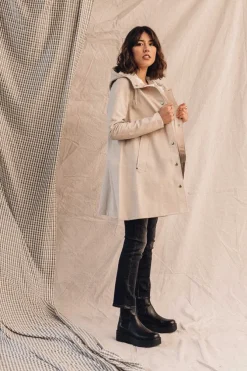 MOSEBACKE RAIN JACKET LIGHT SAND