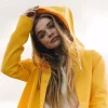 MOSEBACKE RAIN JACKET YELLOW