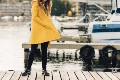 MOSEBACKE RAIN JACKET YELLOW