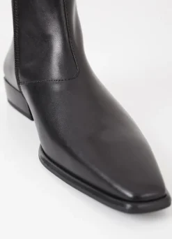 NELLA BOOTS
