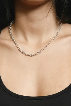 NOAH NECKLACE