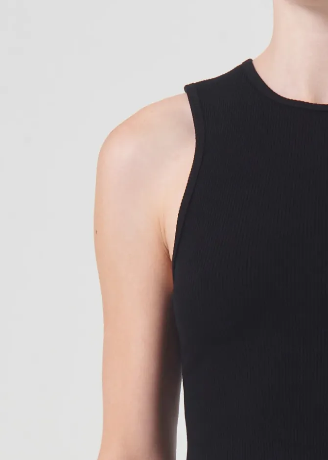 NOVA TANK BLACK