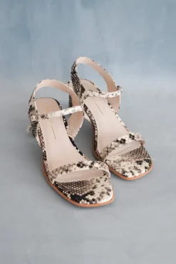 OPINION HEELS