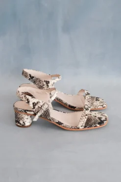 OPINION HEELS
