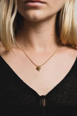 PETRA NECKLACE