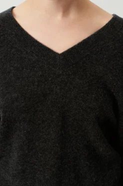 RAX SWEATER