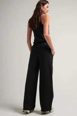 RECYCLED FLEECE WIDE LEG PANT