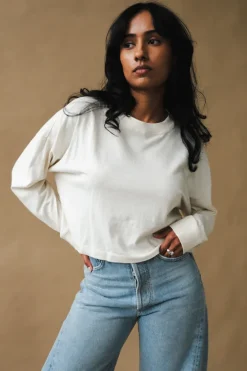 RELAXED CROP LONG SLEEVE TEE BONE