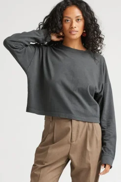 RELAXED CROP LONG SLEEVE TEE