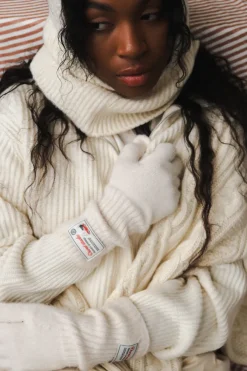 RIBBED KNIT BALACLAVA