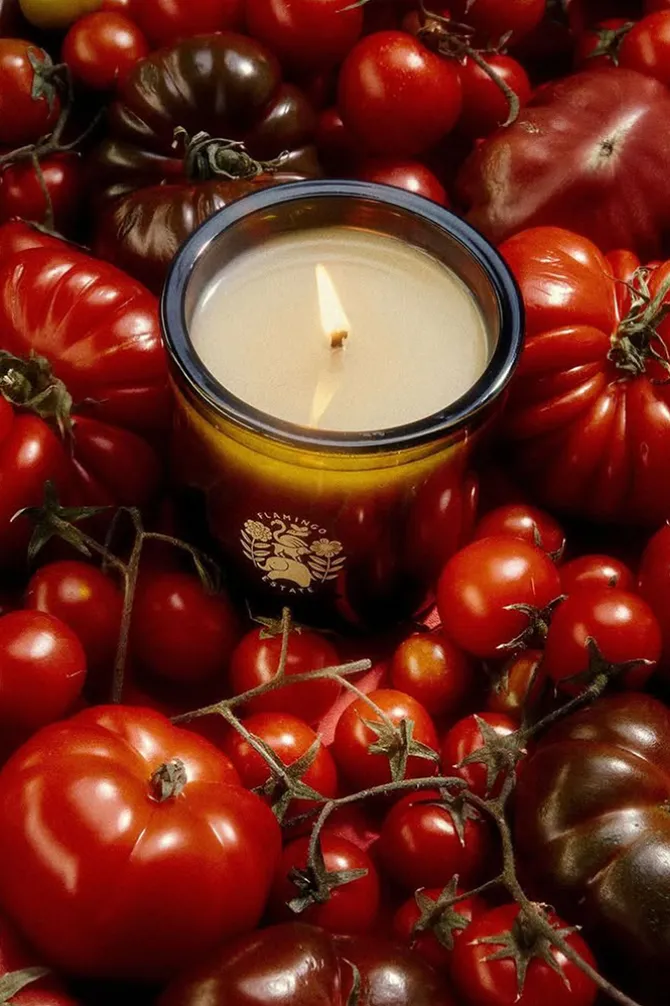 ROMA HEIRLOOM TOMATO CANDLE