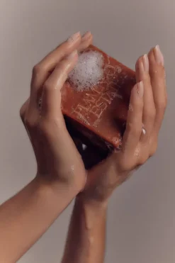 ROMA HEIRLOOM TOMATO SOAP BAR