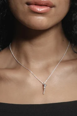 ROSE CHARM NECKLACE