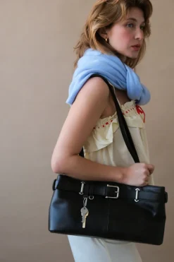 SHOULDER BROCLE
