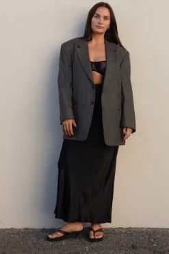 SLIP SKIRT