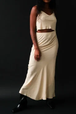 SLIP TOP