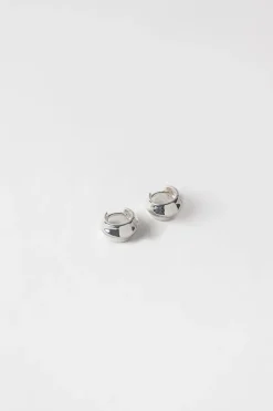 SMALL BODIE EARRINGS