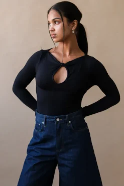 SYLVIE TOP