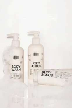 TAUNT BODY LOTION