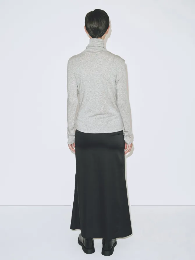 THIN RIBBED ROLL NECK TOP