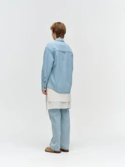 UNISEX CLASSIC DENIM SHIRT