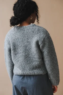 UNISEX CLOUD BOUCLE SWEATER