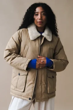 UNISEX COLLARED GOOSE DOWN HALF JACKET