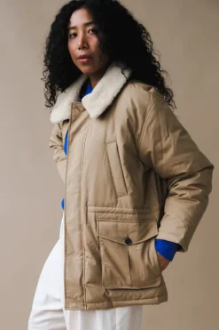 UNISEX COLLARED GOOSE DOWN HALF JACKET