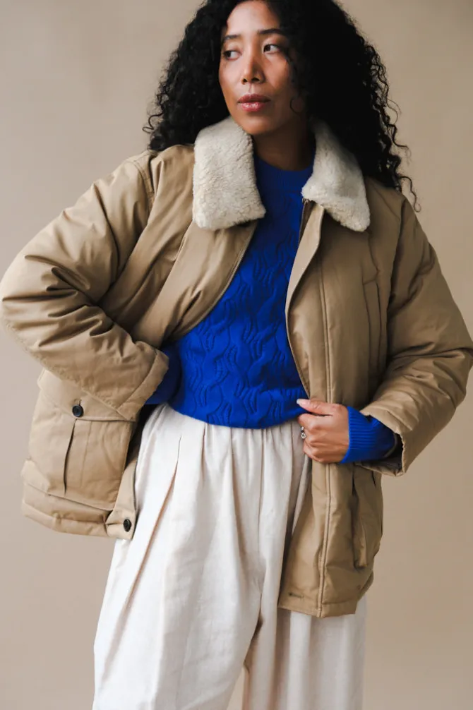 UNISEX COLLARED GOOSE DOWN HALF JACKET