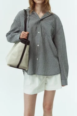 UNISEX HOODED SHIRT