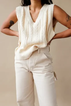 VICTORIA SWEATER VEST