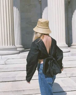 WAVE BUCKET HAT