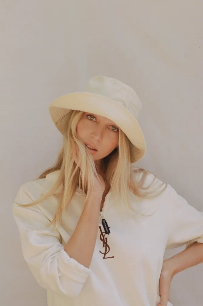 WAVE BUCKET HAT