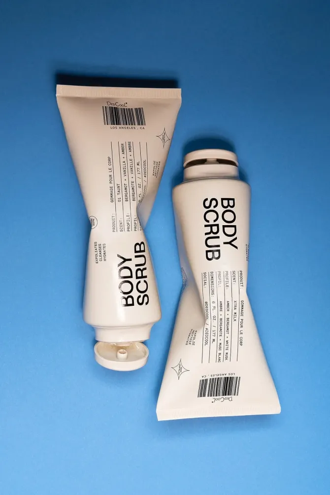 XTRA MILK BODY SCRUB